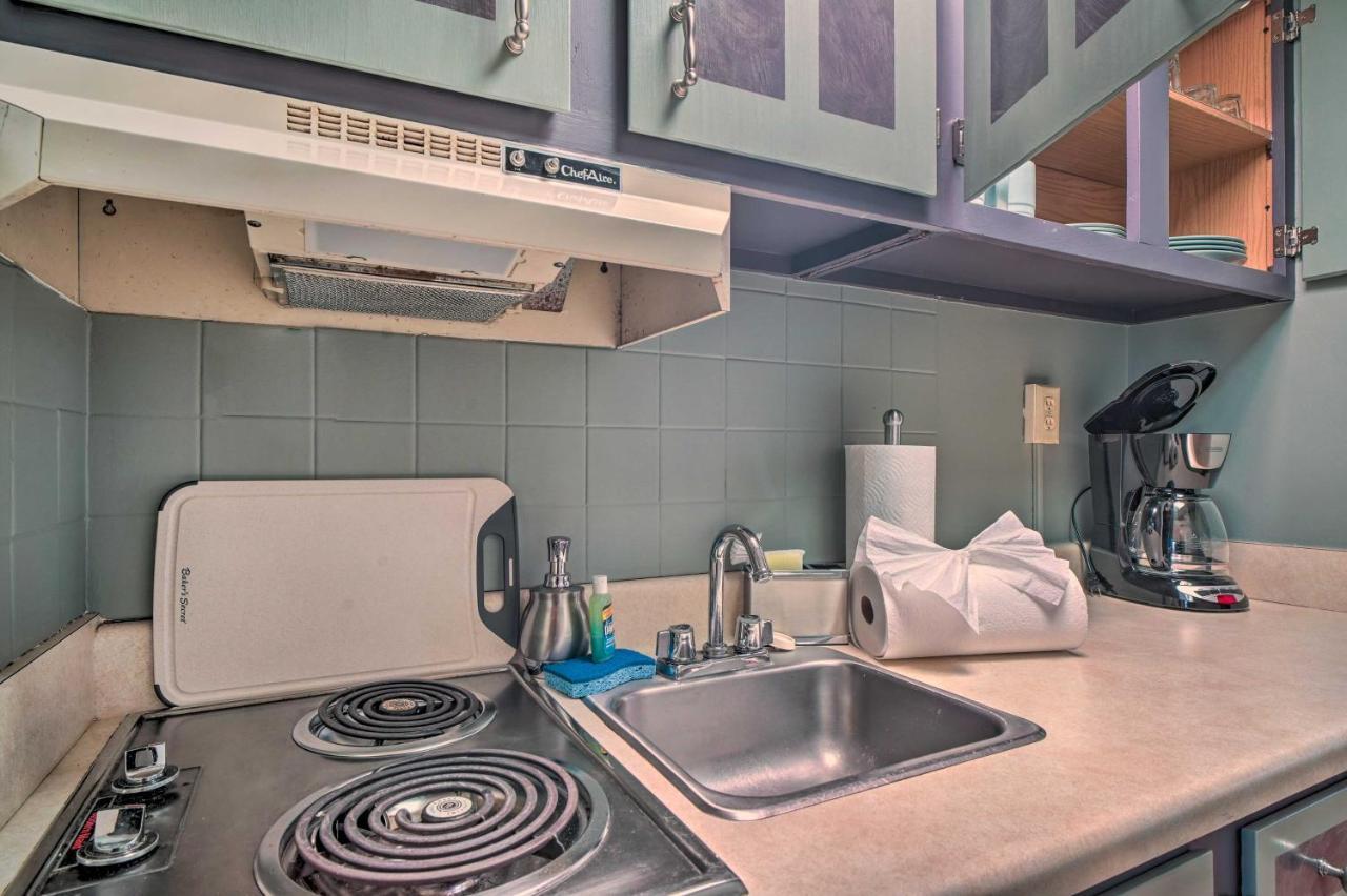 Cozy Downtown Gatlinburg Condo With Pool Access Exterior photo
