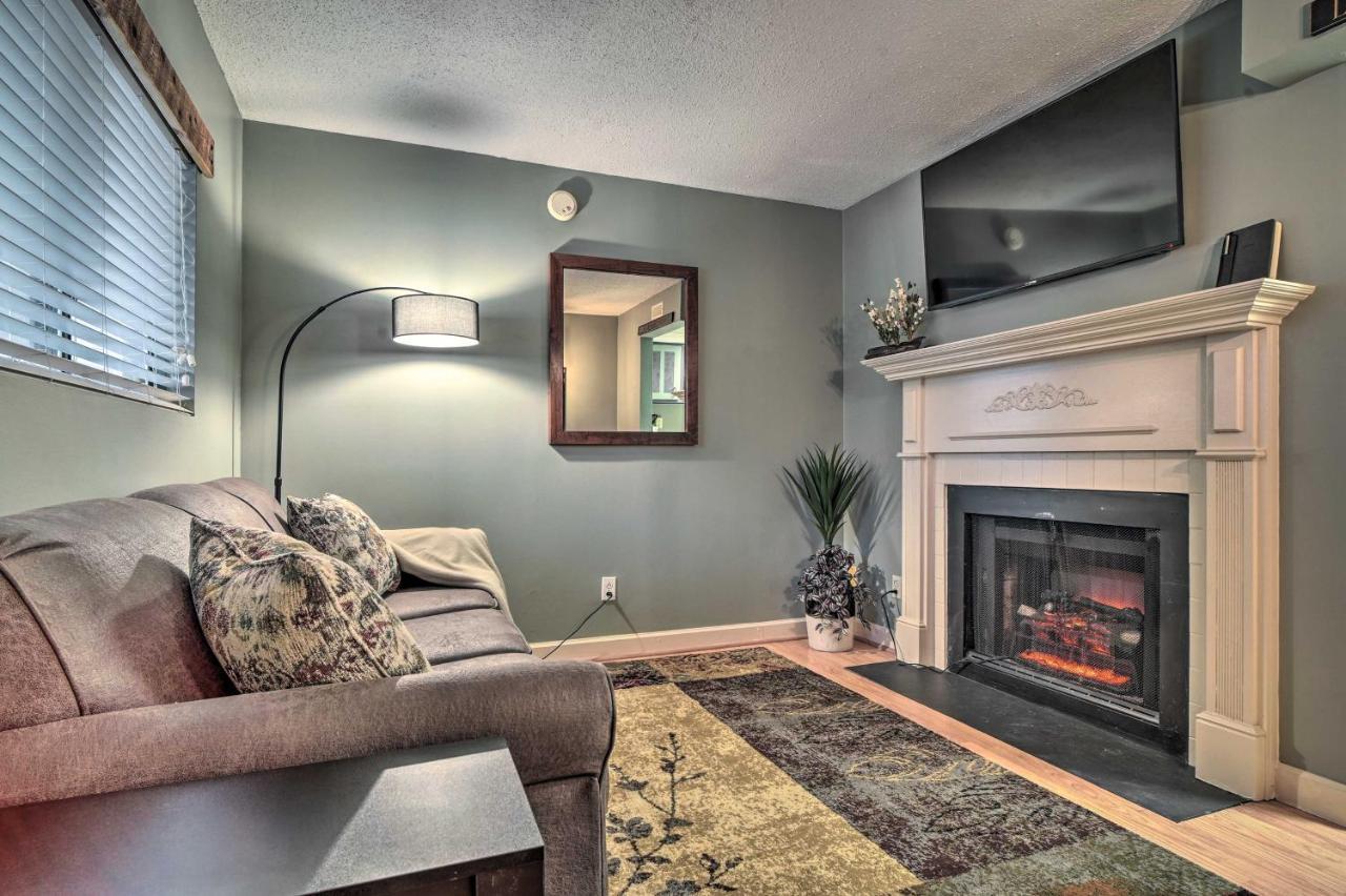 Cozy Downtown Gatlinburg Condo With Pool Access Exterior photo